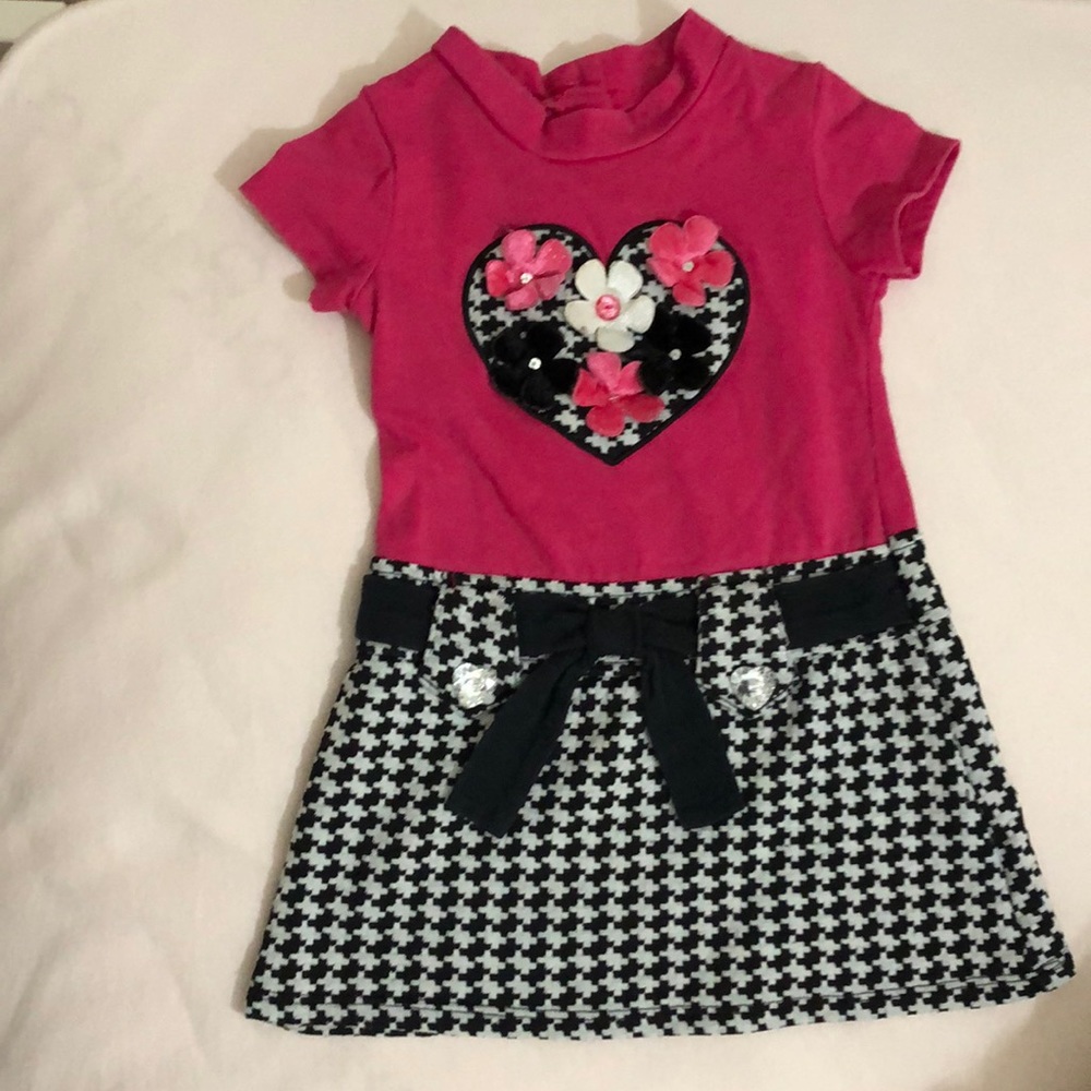 Girls dress
